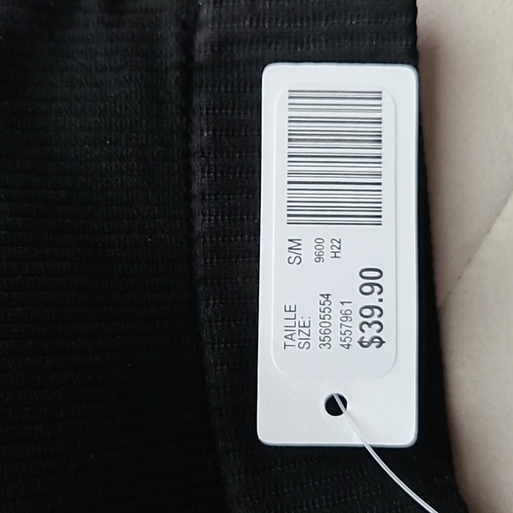 NWT Rline Bralette. Size small. - Picture 7 of 9